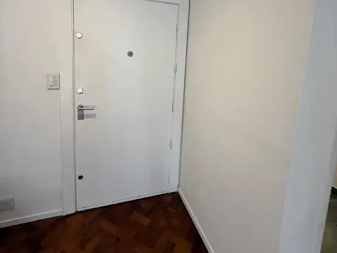 Darregueyra 2100, Piso 5