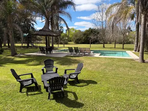 Casa en Venta con 5 cocheras