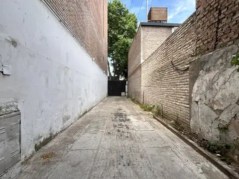 Entre Rios 2000, Piso 0