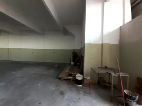 Galpon en Venta en Mataderos, USD 270.000