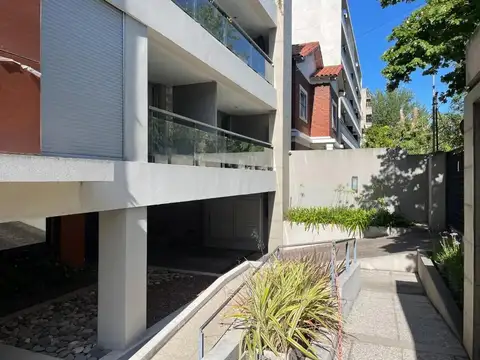 Montes De Oca 2400