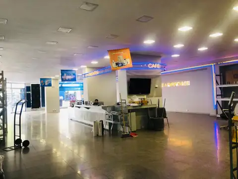 Av San Juan y Pasco 800 M2 Esquina