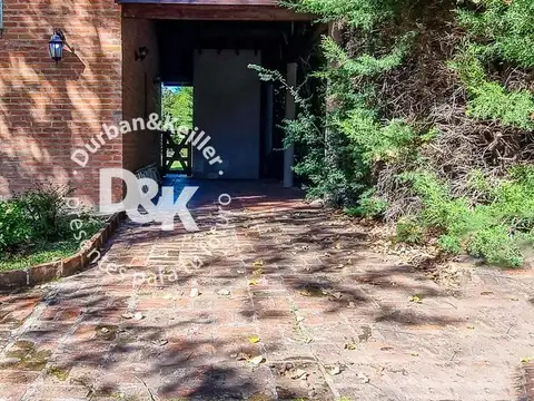 Casa 6 ambientes con 3 baños