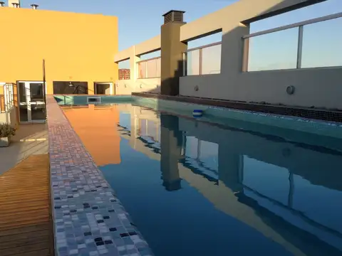 DOS AMBIENTES, Cochera fija baño en suite y toilette, amenities