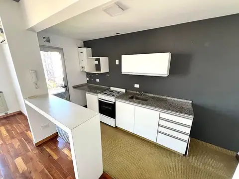 Departamento en Alquiler en Saavedra, $ 700.000