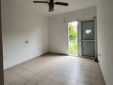 Casa en Alquiler en Pizzurno, $ 700.000