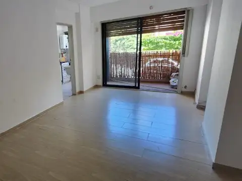 Manzanares 2300, Piso 1