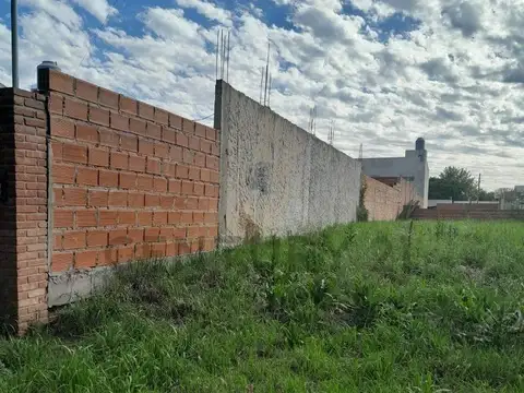 Terreno en Venta en Glew, USD 17.000