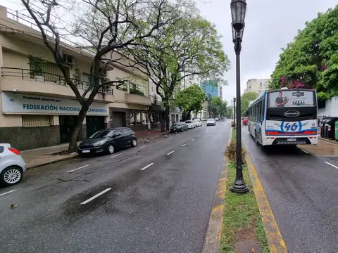 Avenida Caseros 900, Piso 2