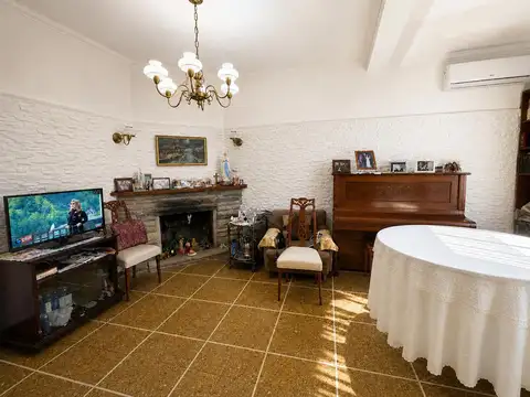Casa a Refaccionar en Haedo