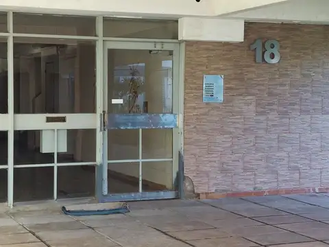 Avenida Intendente Adolfo Arnoldi 400