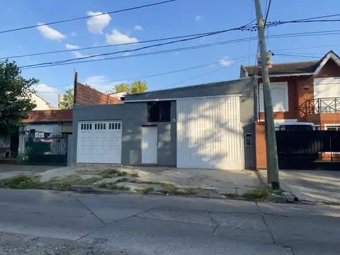 TERRENO - EL PALOMAR - GALPON - LOCAL - PERMUTA- CASA DE 3 AMB - LOTE