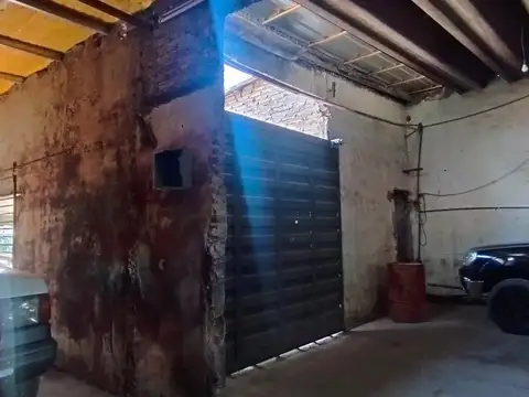 Presidente Derqui al 700