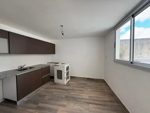 Departamento en Alquiler con 1 cocheras