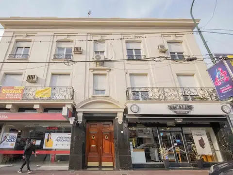 Departamento de 3 ambientes  SOLO APTO PROFESIONAL en alquiler, en Martínez.