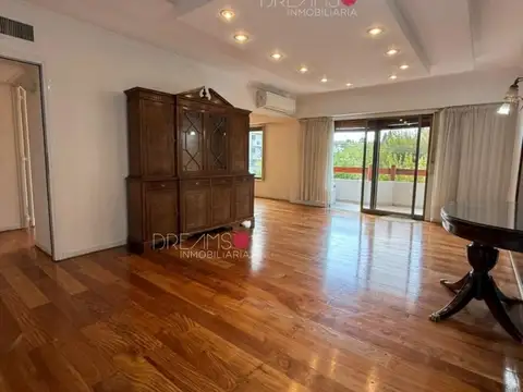 Departamento en Alquiler de 3 dormitorios