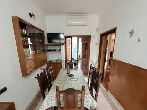 CALCHINES 1600, Piso 0