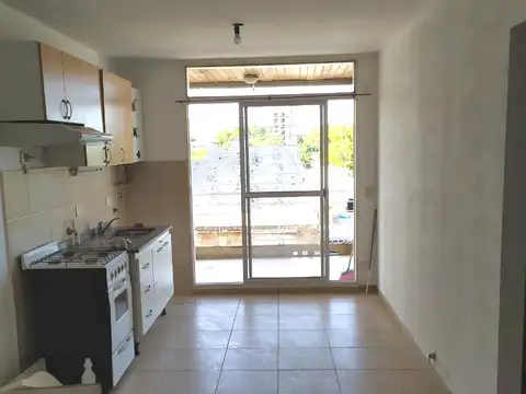 MENDOZA Y LIMA 200, Piso 3