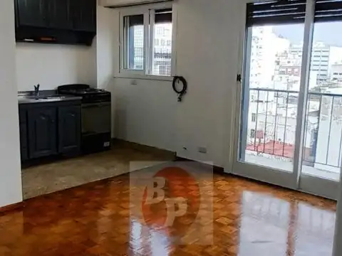 Pte. Luis Saenz PeÑa 1100 , Piso 7