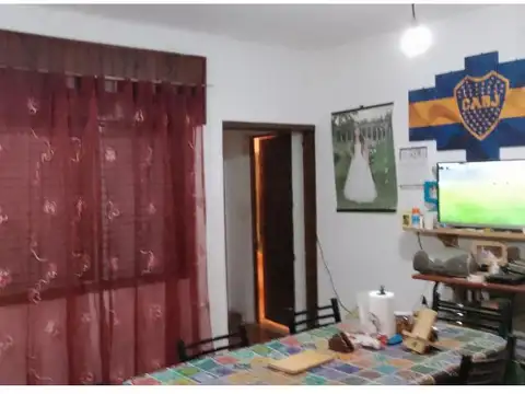 Casa 4 ambientes con 1 baño