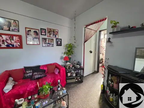 Depto Tipo Casa en Venta 40 años