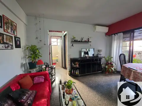 Depto Tipo Casa en Venta al Este