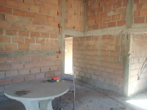 A 3 Cuadras De La Terminal