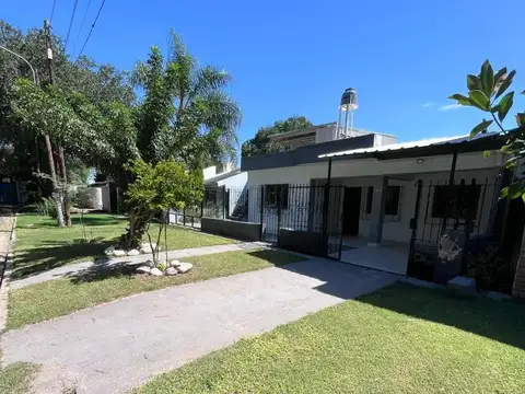 CASA EN VENTA SAN ANTONIO A METROS DE VALPARAISO CON RENTA