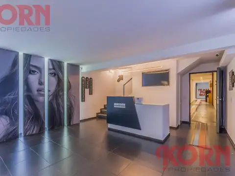 Oficina en Venta con 2 cocheras