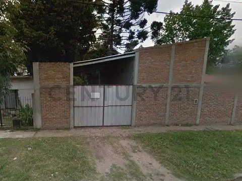 Casa en Venta en Castelar, USD 150.000