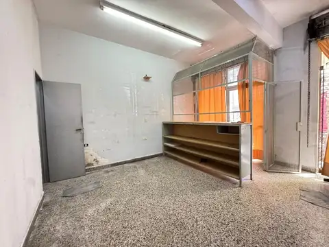 Local en Venta 40 años