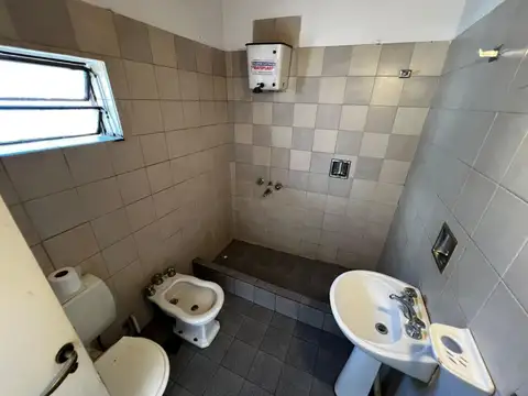 Depto Tipo Casa en Alquiler de 2 ambientes
