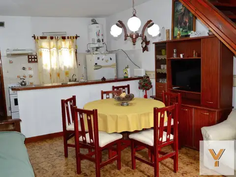 PH en venta - 3 Dormitorios 2 Baños - Mar de Ajó
