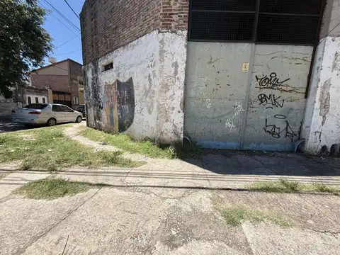 Galpon en Venta 10  mts Frente