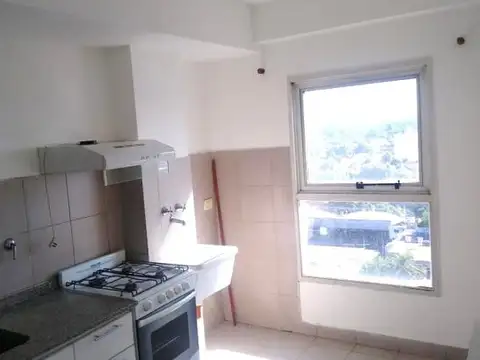 Depto 4 ambientes Edif. COVA I