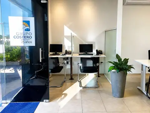 Local en Venta en Lagomar, USD 1.500.000