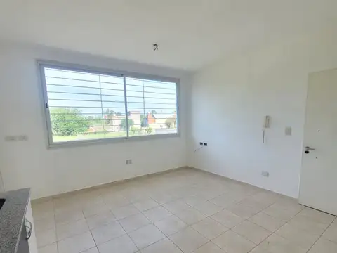 Departamento en Alquiler con 1 cochera