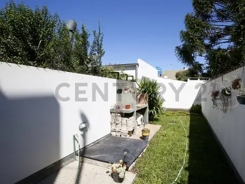 Casa en Venta en San Carlos, USD 95.000