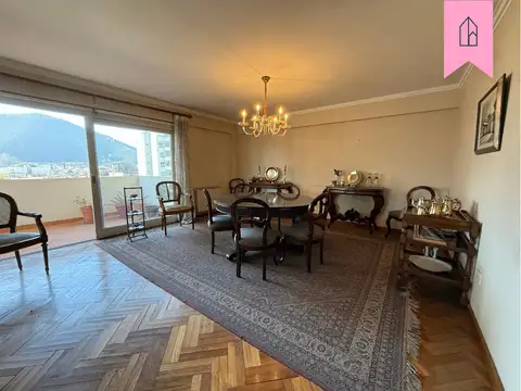 Departamento en Venta de 5 ambientes