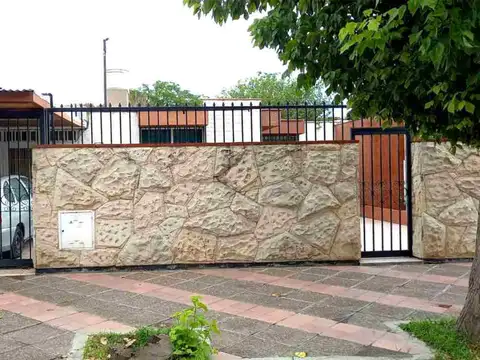 Mitre 2800