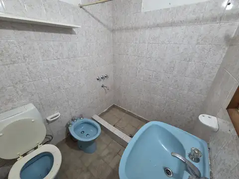 Depto Tipo Casa en Alquiler en Munro, $ 650.000