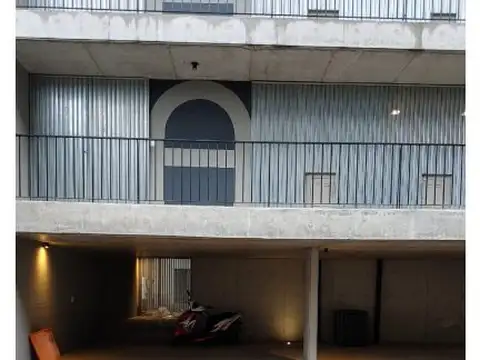 Cochera en venta, Cilveti 468