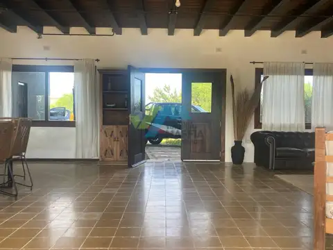 Casa en Venta con 1 cochera