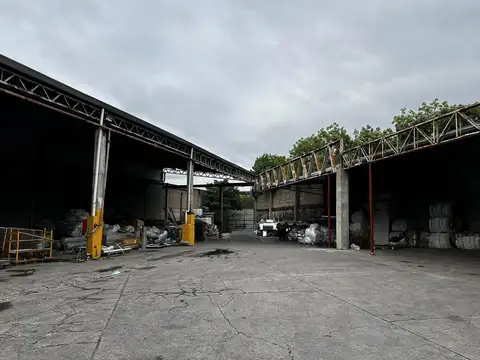 Alquiler Depósito de 3.730m2 en Moron