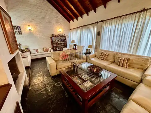 Casa en Venta al Noroeste