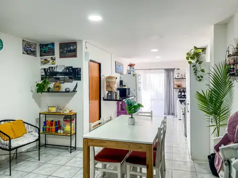 Depto Tipo Casa en Venta de 3 ambientes