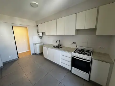 Depto 2 dormitorios con balcon