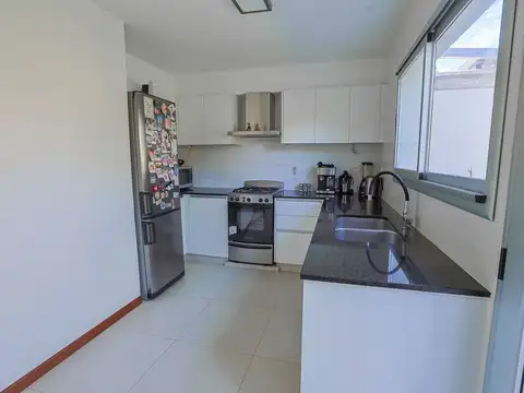 Casa en Venta en Punta Mogotes, USD 195.000