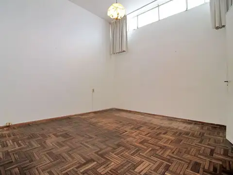 Casa en Venta 81 años