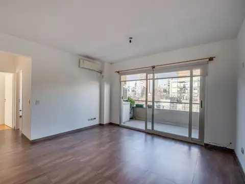 3 ambientes con cochera en Caballito VENTA